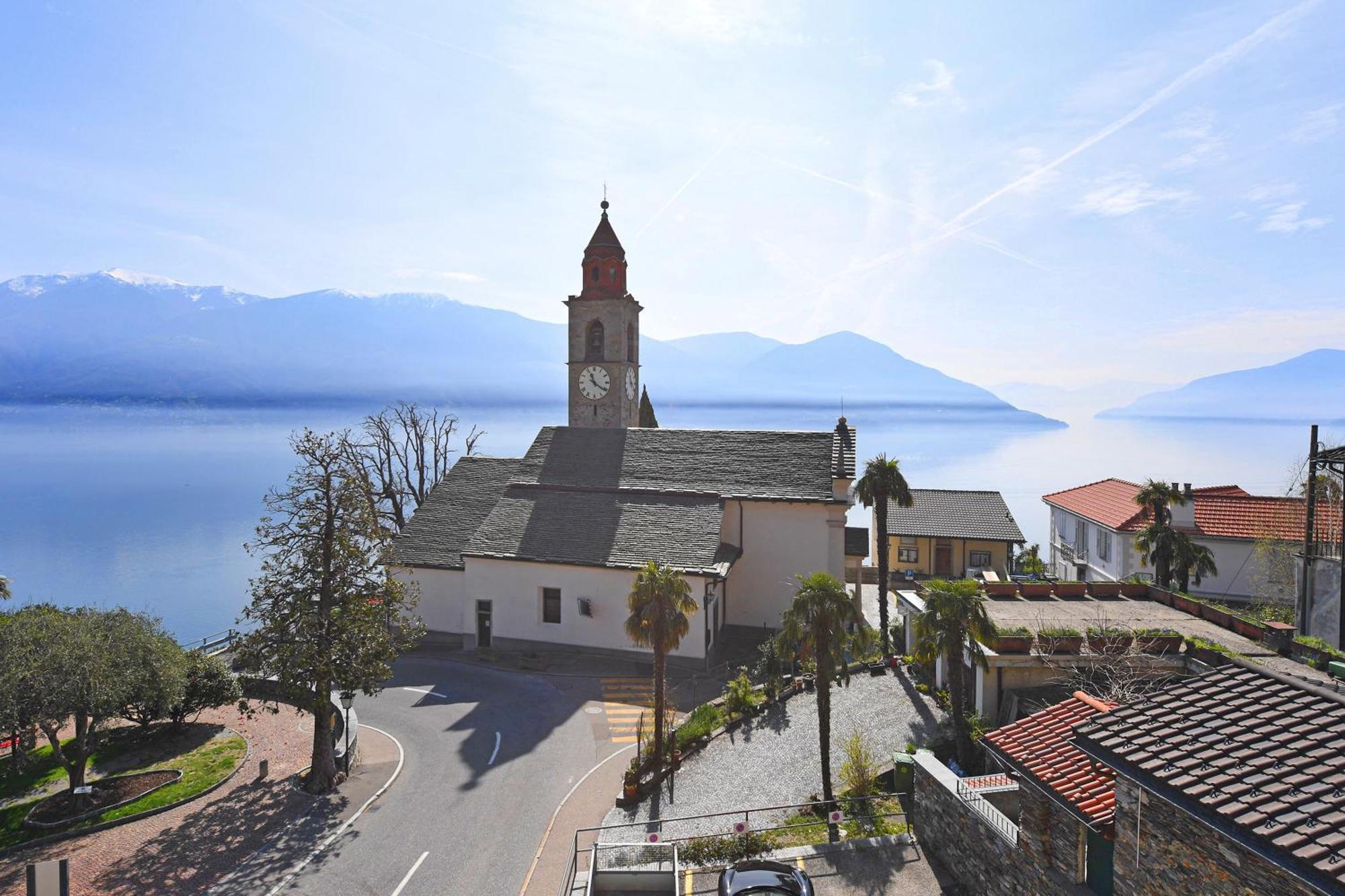 Red View Apartment - Happy Rentals Ronco sopra Ascona Exteriör bild